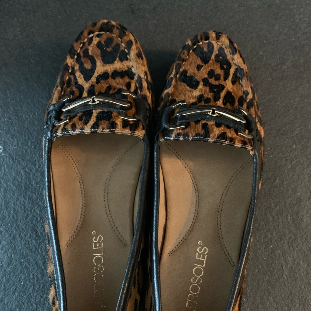 Leopard flats
